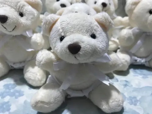 Urso Creme Gravata e Fralda Branca 30 Unid