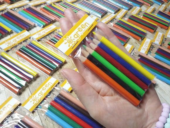 Brinde Empresarial Mini Lápis de Cor 2
