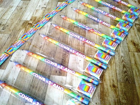 Lembrança Kit Lápis e Borracha para Escolas M5