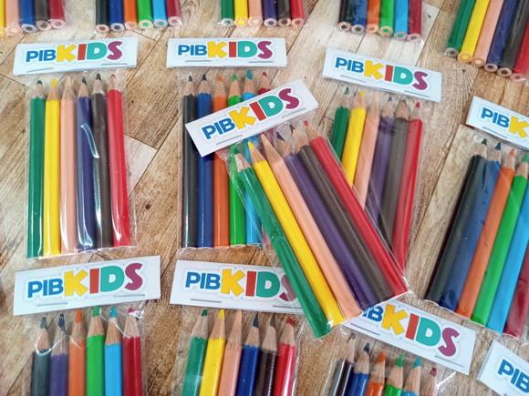 Lembrança Mini Lápis de Cor Empresarial