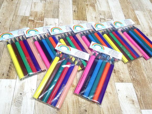 Lembrança Mini Lápis de Cor Nuvem e Arco Íris