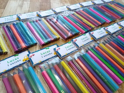 Brinde Empresarial / Lembrança de Evento Mini Lápis de Cor
