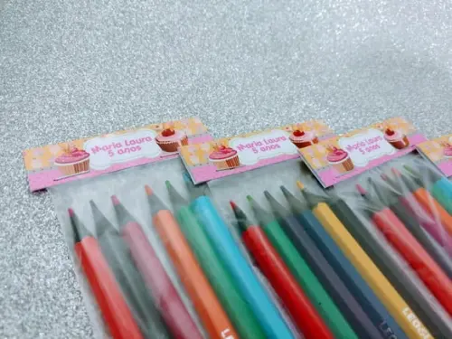 Lembrança de Aniversário Mini Lápis de Cor Cupcake