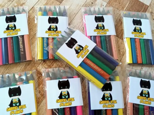 Lembrança de Evento Mini Lápis de Cor Herói