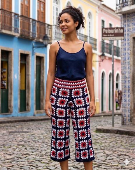 Calça Pantacourt Crochê
