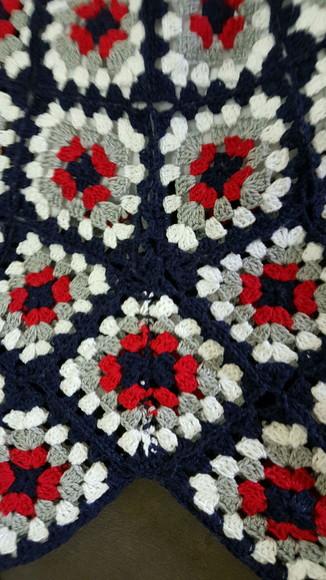 Calça Pantacourt Crochê