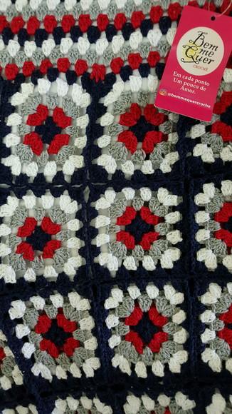 Calça Pantacourt Crochê