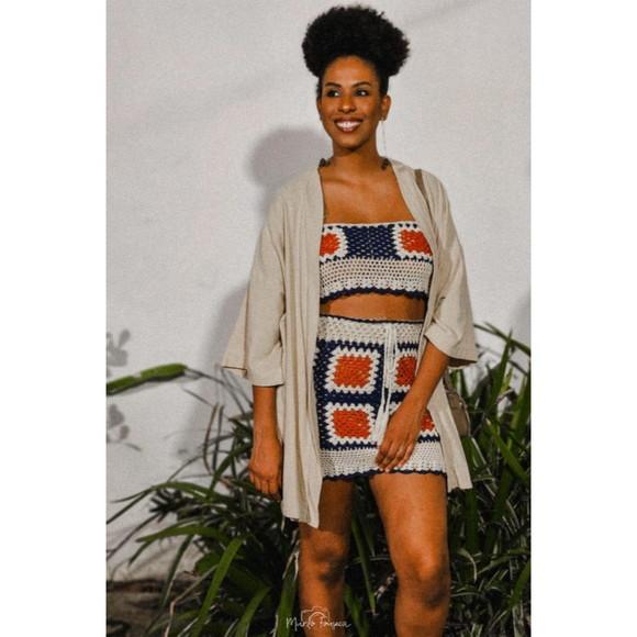Conjunto Top Cropped e Saia de Crochê
