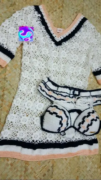 Biquíni Crochê Hot Pants E Saída De Praia