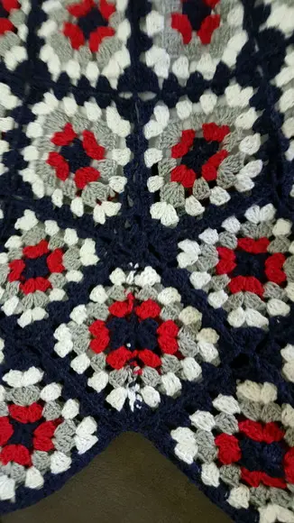 Calça Pantacourt Crochê