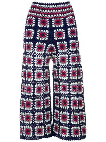 Calça Pantacourt Crochê