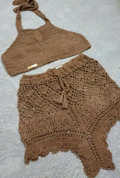 Conjunto Short e Cropped Crochê