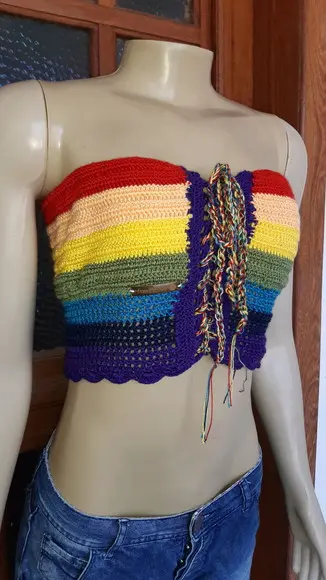 Cropped Bandeira Gay Croche