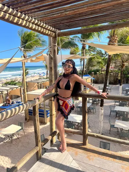 Saia / Saida de Praia Croche
