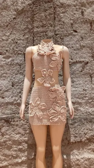 Vestido Crochê Flores