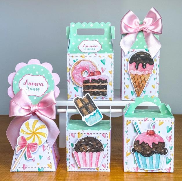 Kit Festa Personalizado Confeitaria (20 Peças)