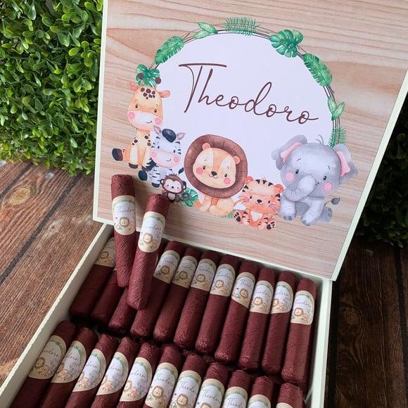 Caixa luxo + 35 Charutos de Chocolate Recheados