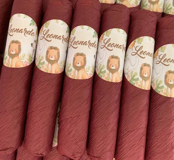 Caixa luxo + 40 Charutos de Chocolate Recheados