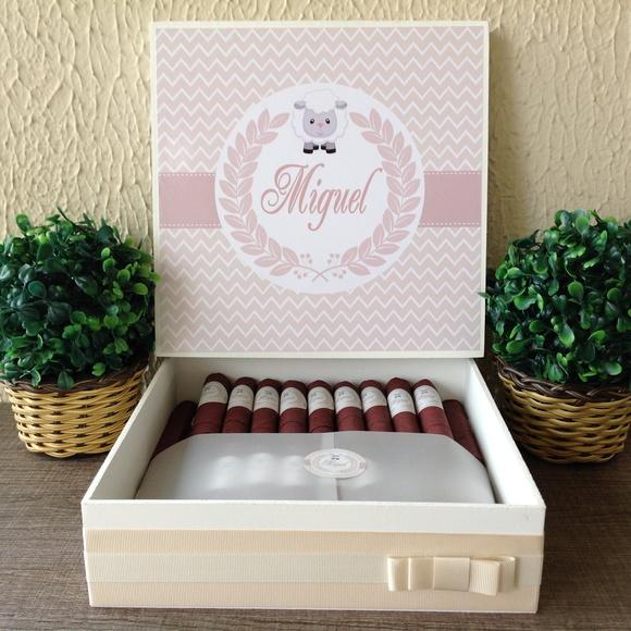 Caixa luxo + 60 Charutos de Chocolate Recheados