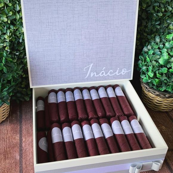 Caixa Luxo + 60 Charutos de Chocolate Recheados