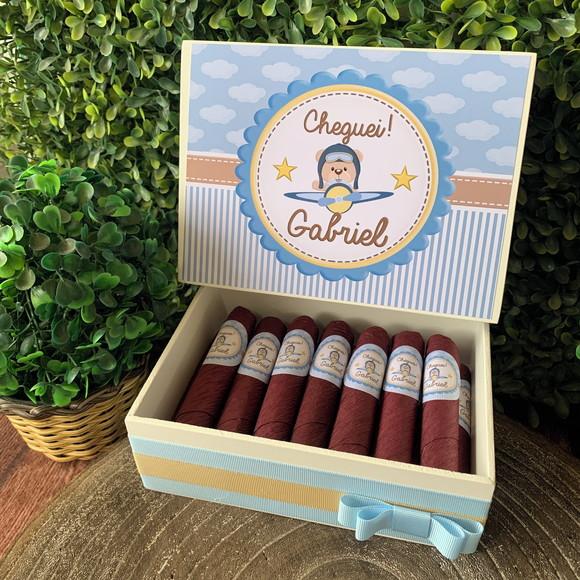 Caixa Petit + 16 Charutos Chocolate Recheados