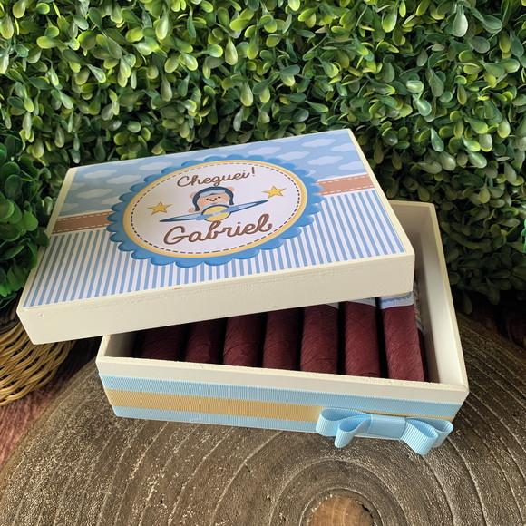 Caixa Petit + 16 Charutos Chocolate Recheados