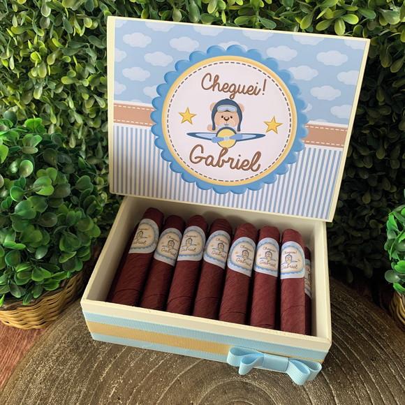 Caixa Petit + 24 Charutos Chocolate Recheados