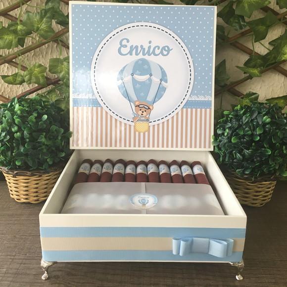 Caixa Premium + 30 Charutos de Chocolate Recheados