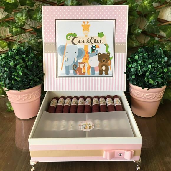 Caixa Premium + 35 Charutos de Chocolate Recheados