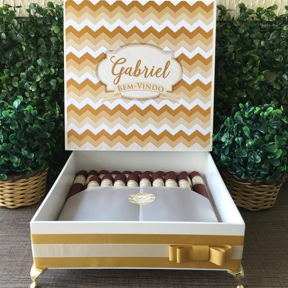Caixa Premium + 80 Charutos de Chocolate Recheados
