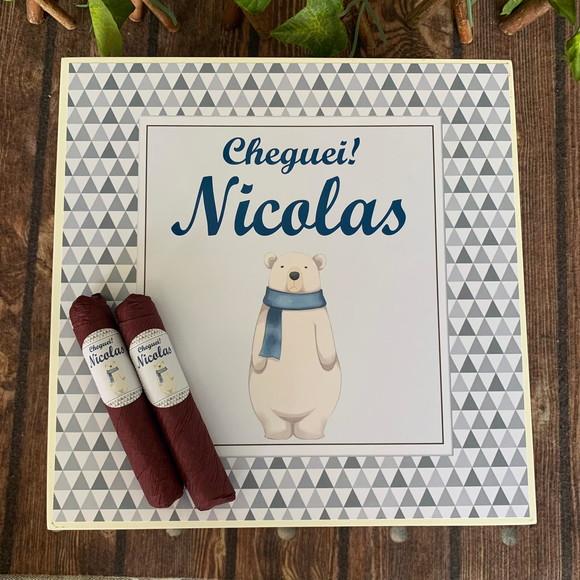 Caixa Simples + 30 Charutos de Chocolate Recheados