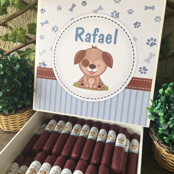 Caixa simples + 35 Charutos de Chocolate Recheados