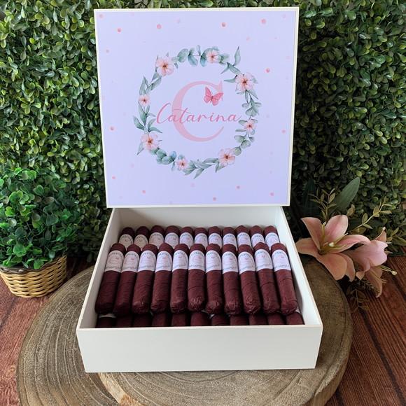Caixa Simples + 35 Charutos de Chocolate Recheados