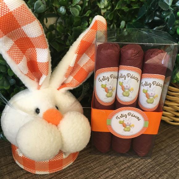 Caixinha Baby Acetato com 3 Charutos de Chocolate - Páscoa