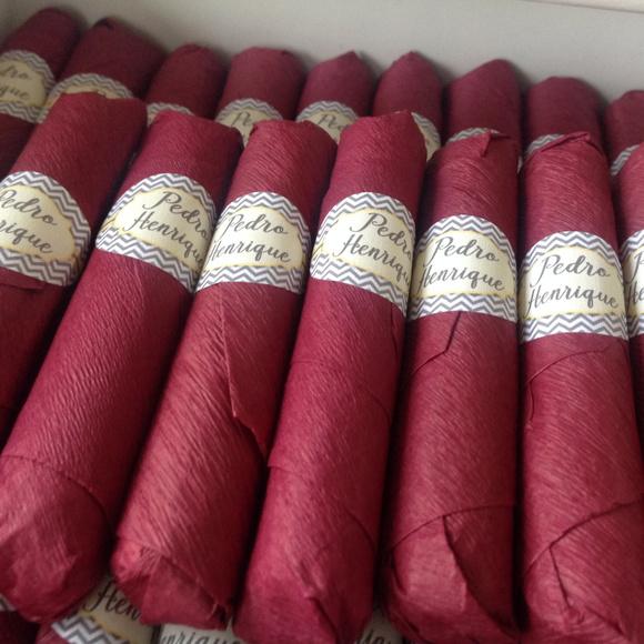 Charutos de Chocolate Recheados
