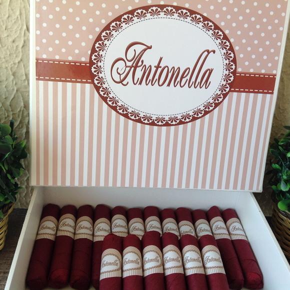 Charutos De Chocolate Recheados