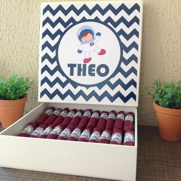 Charutos de Chocolate Recheados Astroboy