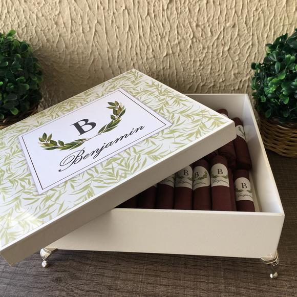Charutos de Chocolate Recheados Folhagens