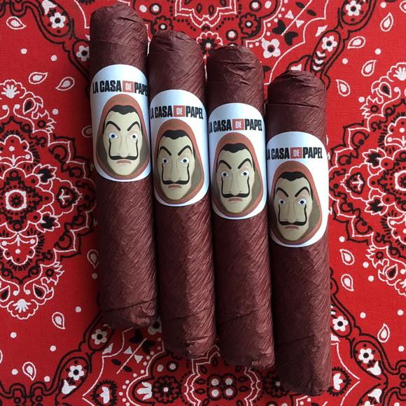 Charutos De Chocolate Recheados La Casa De Papel Avulso