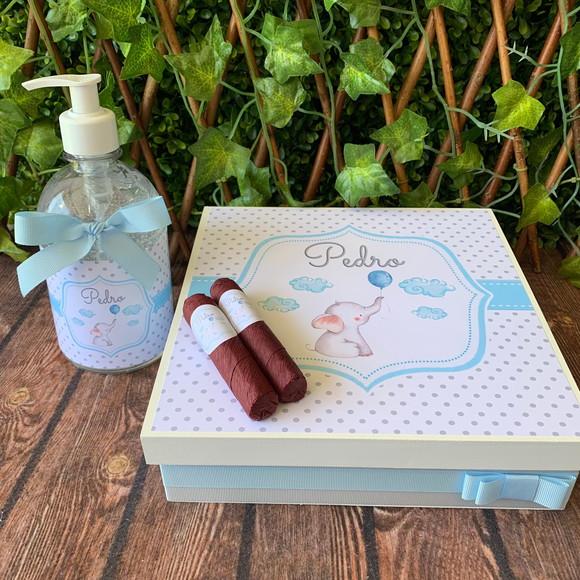 Kit Caixa Luxo + 50 Charutos Chocolate + Álcool Gel 500ml