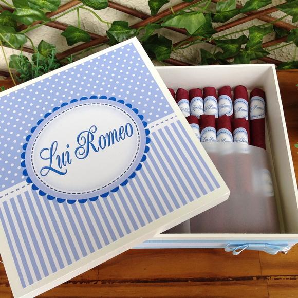 Kit Caixa Premium + 30 Charutos + 20 Alcool Gel Tag