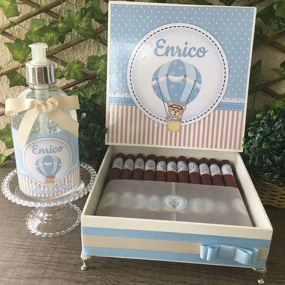 Kit Caixa Premium + 50 Charutos Chocolate + Álcool Gel 500ml
