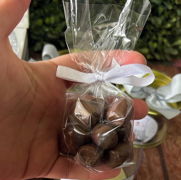 Latinha Personalizada com Bolinhas de Chocolate 7x5cm