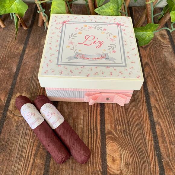 Mini Caixa de Charutos Chocolate Floral
