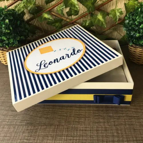 Caixa Luxo + 30 Charutos de Chocolate Recheados