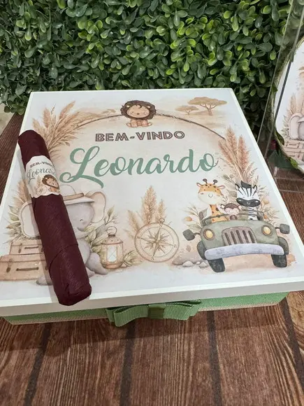 Caixa Luxo + 35 Charutos de Chocolate Recheados