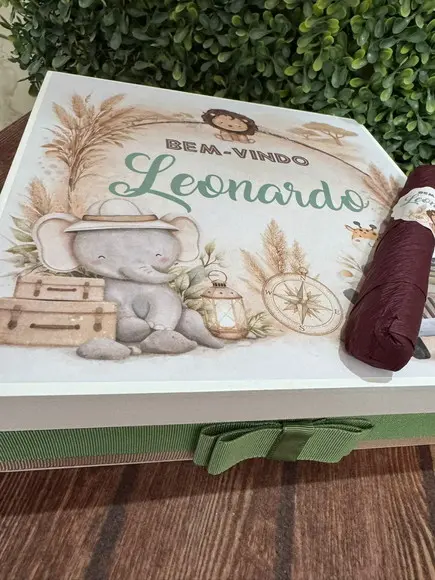 Caixa Luxo + 35 Charutos de Chocolate Recheados