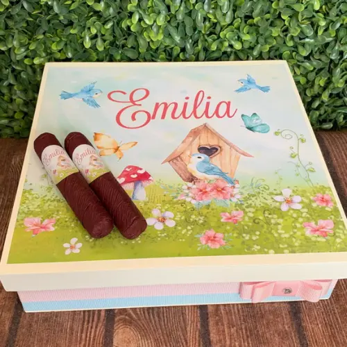 Caixa Luxo + 50 Charutos de Chocolate Recheados