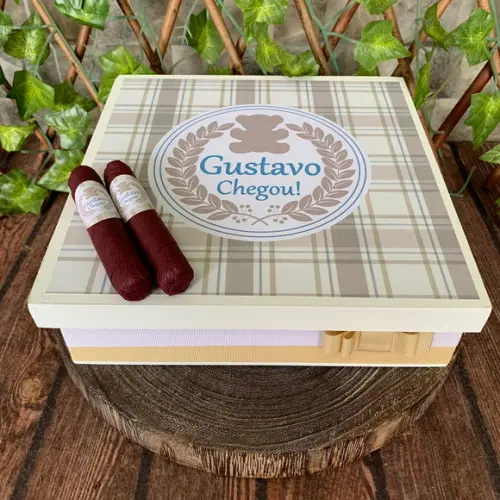 Caixa luxo + 60 Charutos de Chocolate Recheados