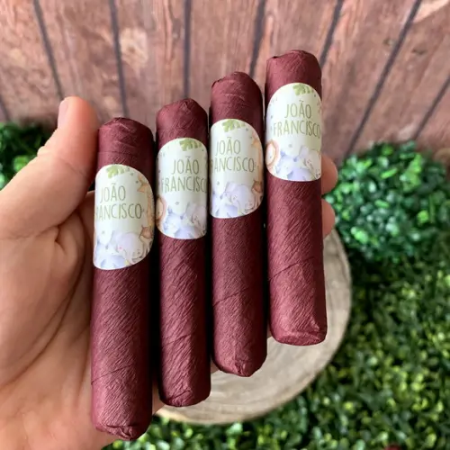 Caixa Petit + 16 Charutos Chocolate Recheados